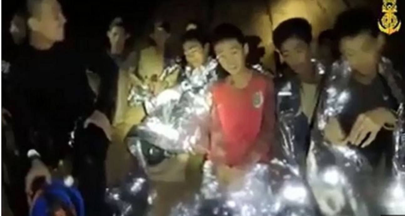 Thailand cave rescue: A community united in hope